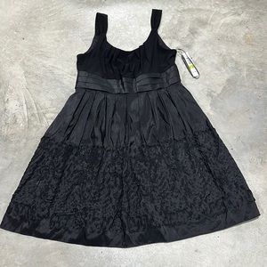 R&M Richards black dress / Size 14P / A-86
